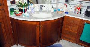 Mobile-bagno su misura-in legno-stondato design esclusivo